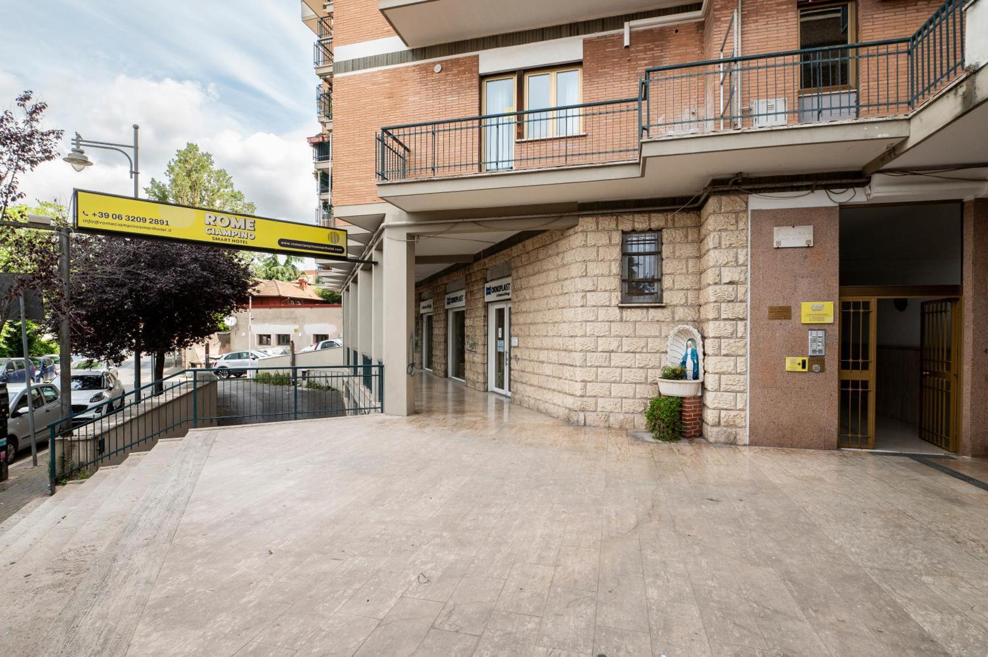 Rome Ciampino Smart Hotel Eksteriør billede